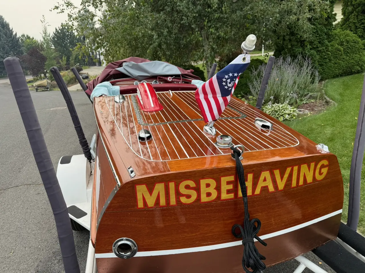 Deluxe Runabout: finish & cosmetic