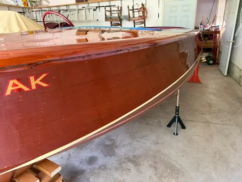 Deluxe Runabout: finish & cosmetic