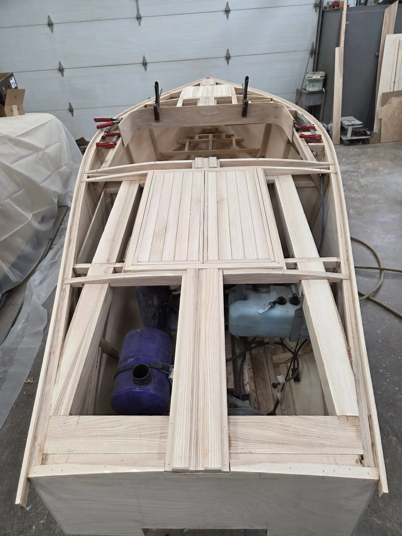 Mini Cruiser, under construction
