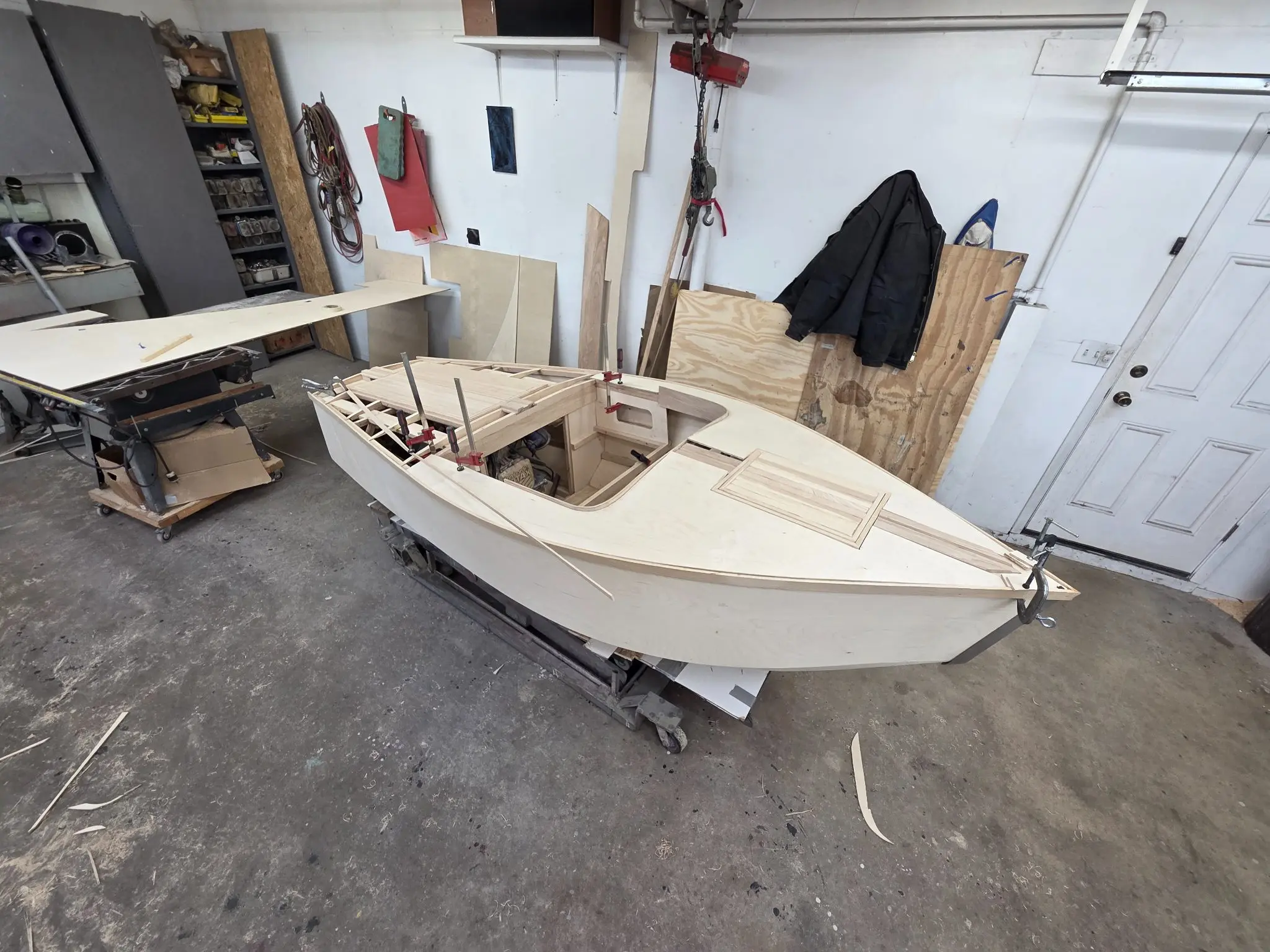 Mini Cruiser, under construction