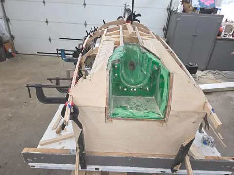 Mini Cruiser, under construction
