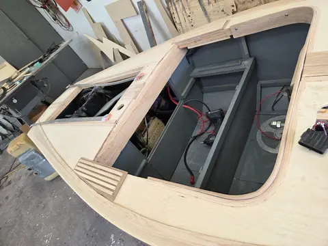 Mini Cruiser, under construction