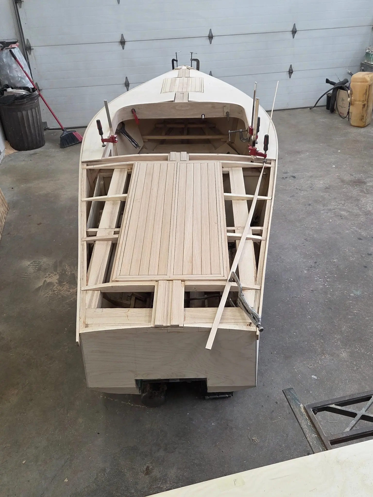 Mini Cruiser, under construction