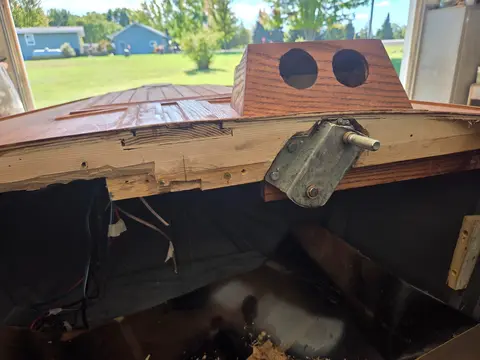 Mini Cruiser, under construction