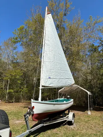 Man-o-War Bahamian Sailing Dinghy