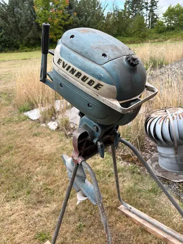 Vintage Tomahawk